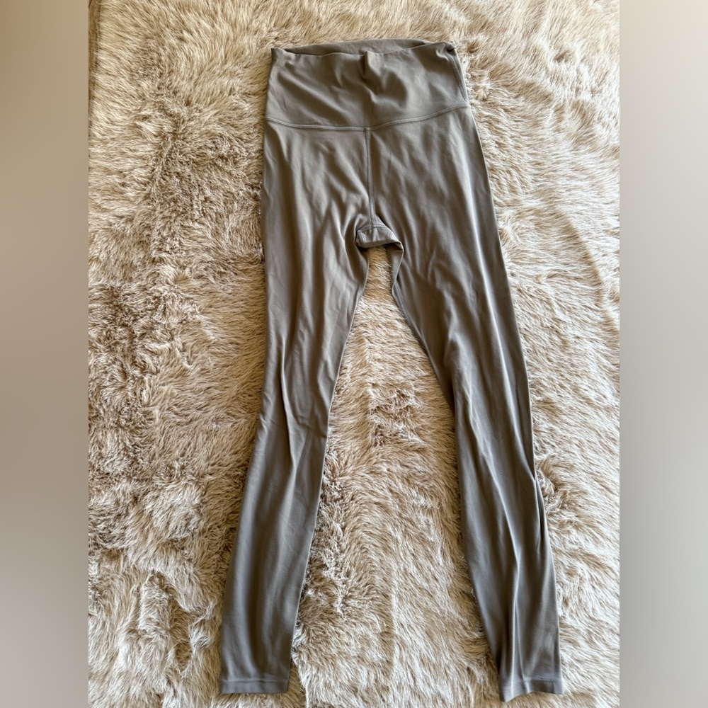 Buttery Soft Taupe / Grey High-Waisted Legging - Picture 5 of 5